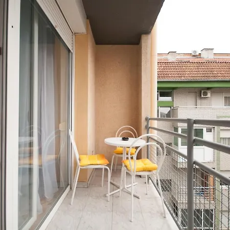 شقة Mm Lux Apartment, نوفي ساد