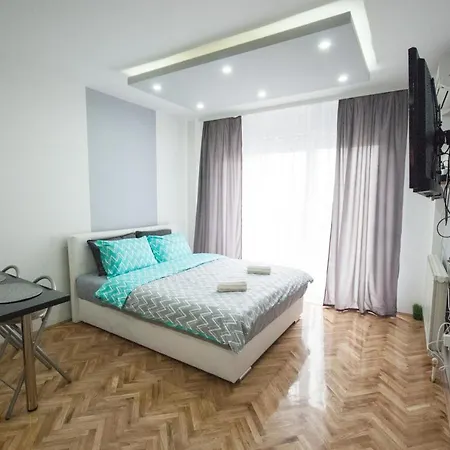 Mm Lux Apartment,