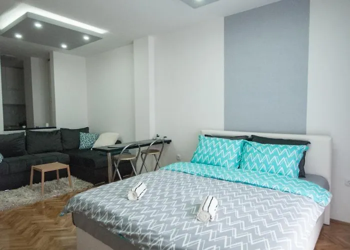 Mm Lux Apartment, Novi Sad
